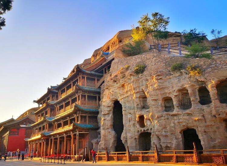 山西暖阳映照下的老街新梦