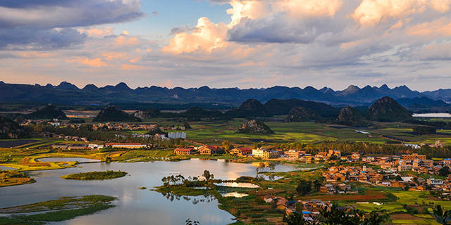 云南盛会,尊敬的领导与亲爱的朋友们共聚一堂